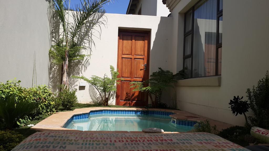 Eagle Rock Executive Guest House Kempton Park Exteriör bild