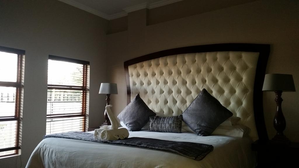 Eagle Rock Executive Guest House Kempton Park Exteriör bild