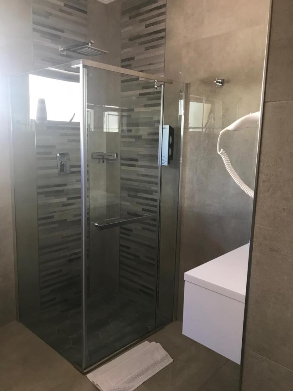 Eagle Rock Executive Guest House Kempton Park Exteriör bild